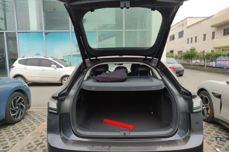 Used Volkswagen ID.7 VIZZION 2024 PRIME Trunk