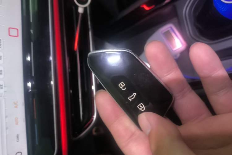 Used Volkswagen ID.7 VIZZION 2024 PRO Model Vehicle Key