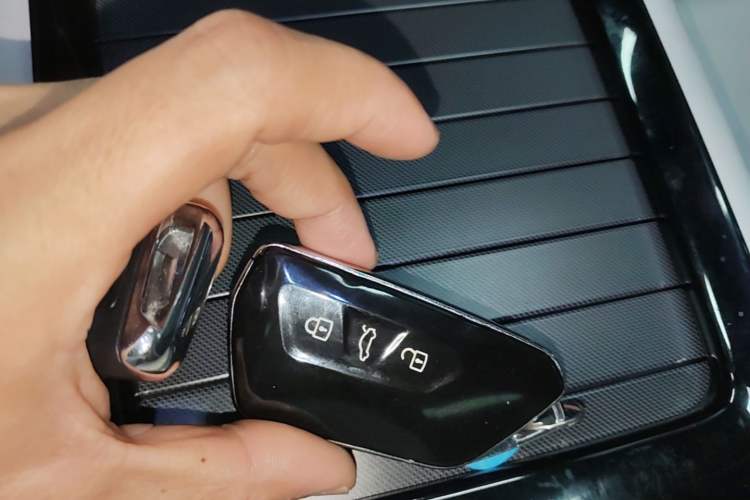 Used Volkswagen ID.7 VIZZION 2024 First Edition Vehicle Key