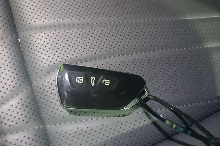Used Volkswagen ID.7 VIZZION 2024 PRIME Vehicle Key
