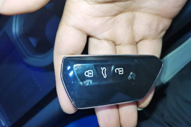 Used Volkswagen ID.7 VIZZION 2024 AIR model Vehicle Key