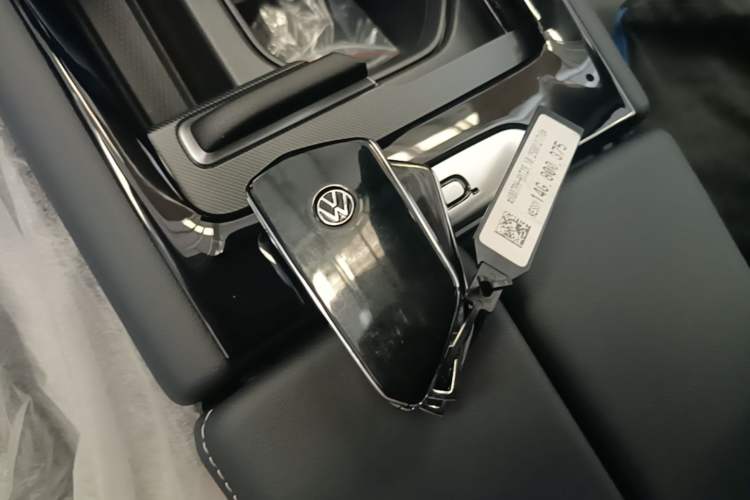 Used Volkswagen ID.7 VIZZION 2024 PRO Model Vehicle Key