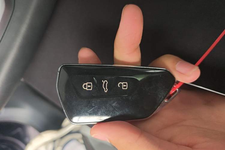Used Volkswagen ID.7 VIZZION 2024 AIR model Vehicle Key