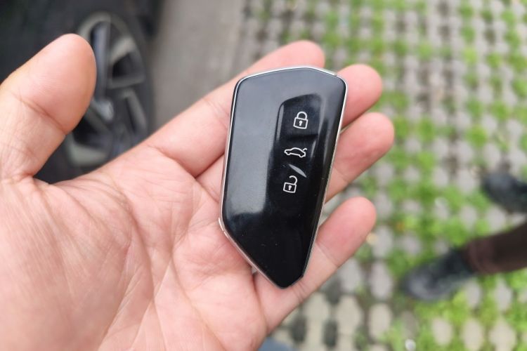 Used Volkswagen ID.7 VIZZION 2024 First Edition Vehicle Key