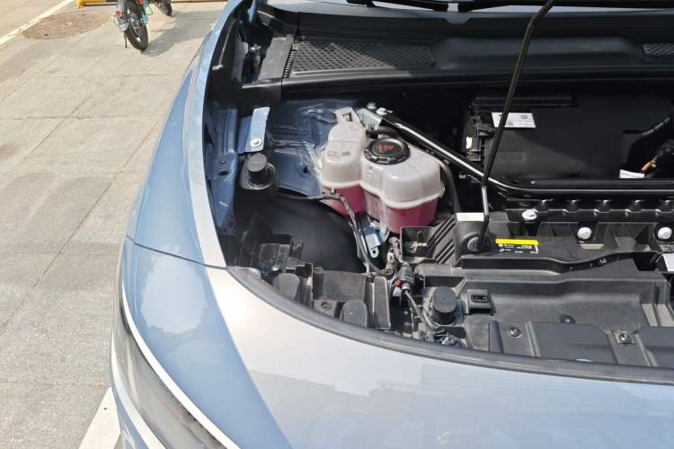 Used Volkswagen ID.7 VIZZION 2024 PRO Model Engine Bay Right