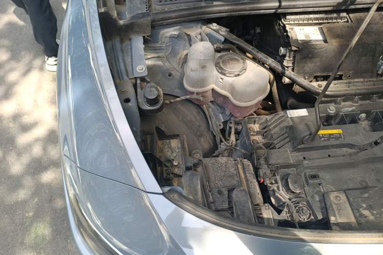 Used Volkswagen ID.7 VIZZION 2024 PRO Model Engine Bay Right