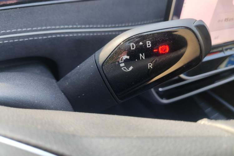 Used Volkswagen ID.7 VIZZION 2024 First Edition Gear Lever