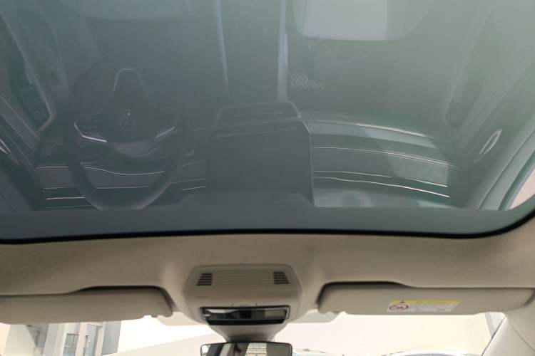 Used Volkswagen ID.7 VIZZION 2024 First Edition Headliner