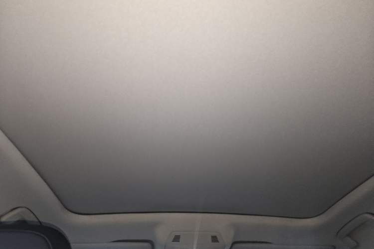 Used Volkswagen ID.7 VIZZION 2024 AIR model Headliner