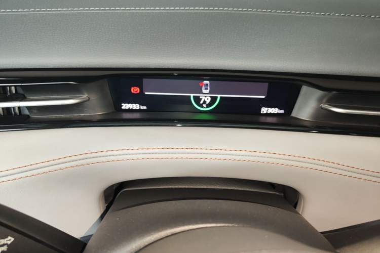 Used Volkswagen ID.7 VIZZION 2024 AIR model Instrument Cluster