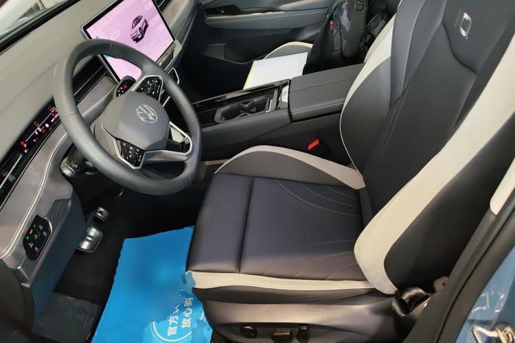 Used Volkswagen ID.7 VIZZION 2024 First Edition Left Front Seat