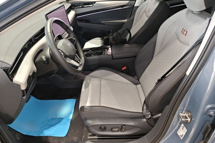 Used Volkswagen ID.7 VIZZION 2024 AIR model Left Front Seat