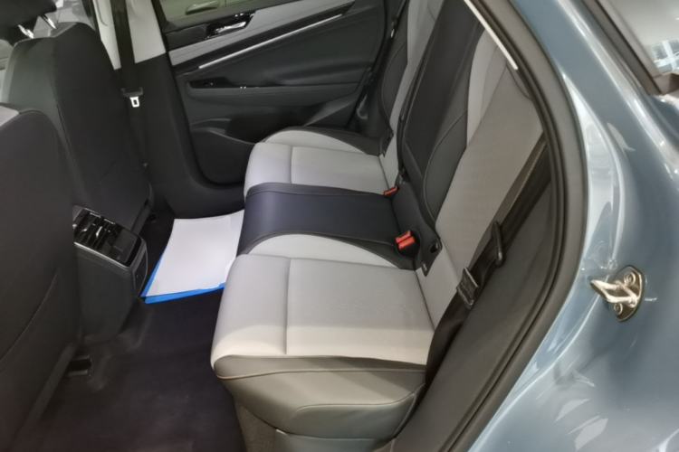 Used Volkswagen ID.7 VIZZION 2024 AIR model Left Rear Seat