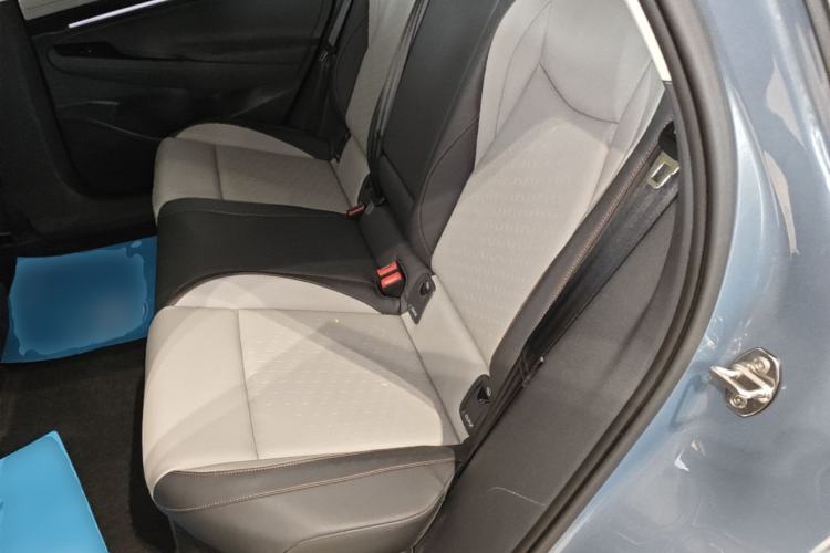 Used Volkswagen ID.7 VIZZION 2024 AIR model Left Rear Seat