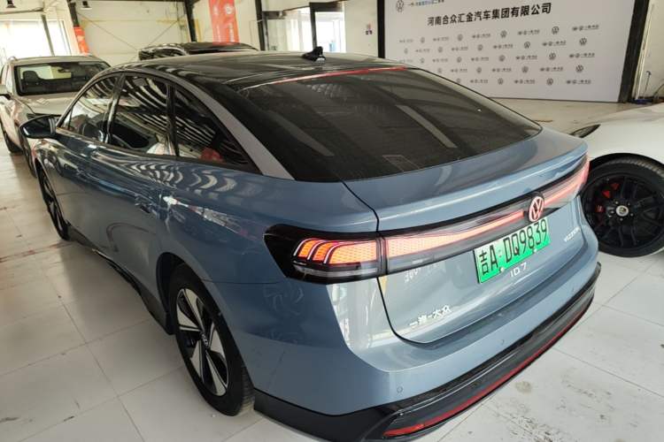 Used Volkswagen ID.7 VIZZION 2024 AIR model Rear Left 45 Deg