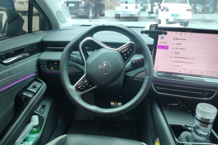 Used Volkswagen ID.7 VIZZION 2024 PRO Model Steering Wheel