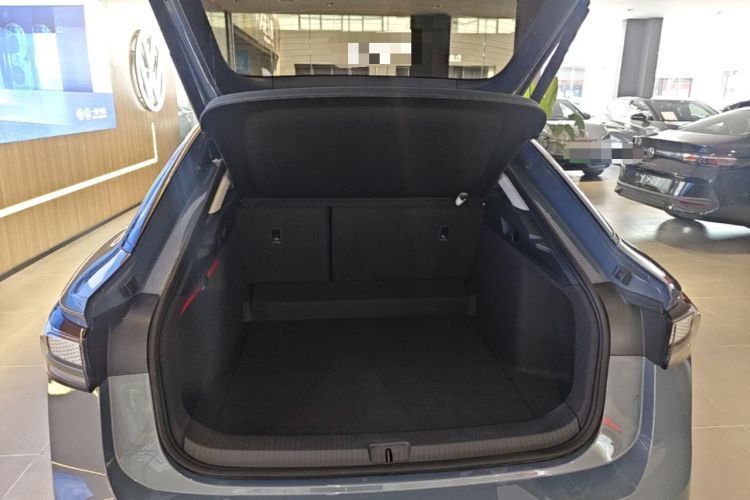 Used Volkswagen ID.7 VIZZION 2024 PRIME Trunk