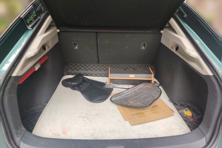 Used Volkswagen ID.7 VIZZION 2024 First Edition Trunk