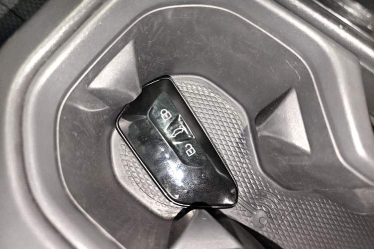 Used Volkswagen ID.7 VIZZION 2024 AIR model Vehicle Key