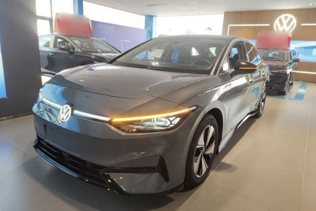 Used Volkswagen ID.7 VIZZION 2024 AIR model