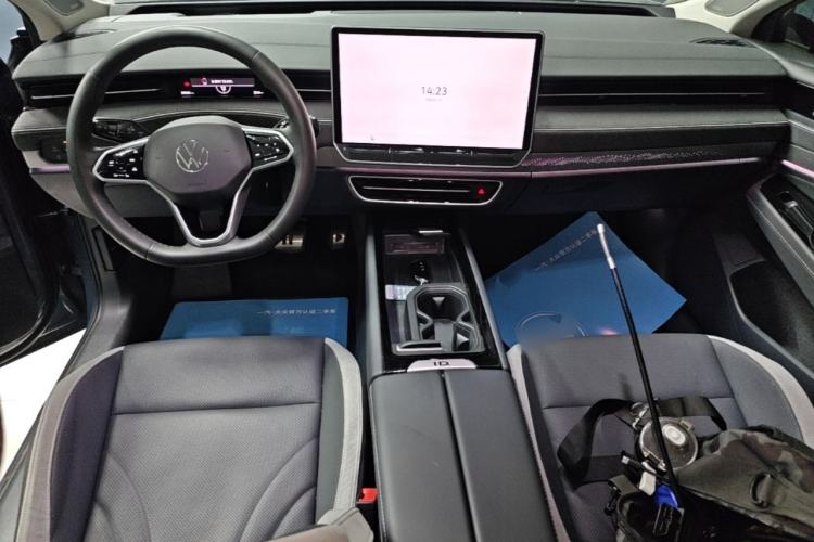 Used Volkswagen ID.7 VIZZION 2024 PRO Model Center Console