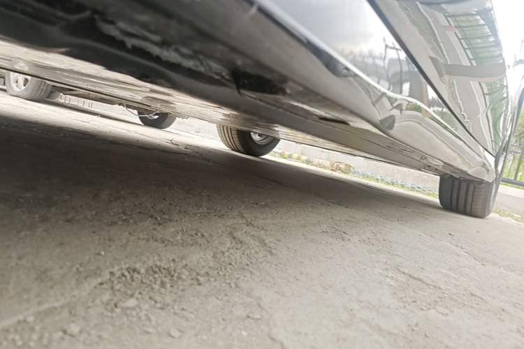 Used Volkswagen ID.7 VIZZION 2024 AIR model Chassis Front Left