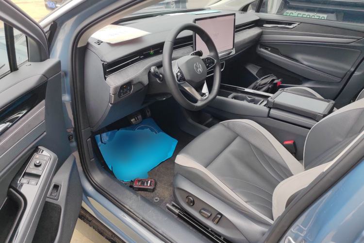 Used Volkswagen ID.7 VIZZION 2024 First Edition Driver Seat