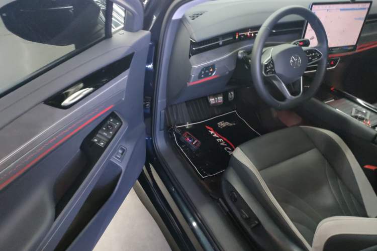 Used Volkswagen ID.7 VIZZION 2024 PRO Model Driver Seat