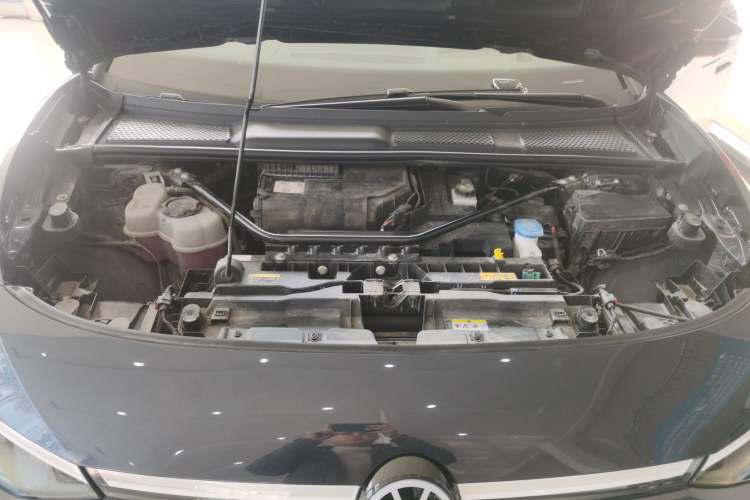 Used Volkswagen ID.7 VIZZION 2024 AIR model Engine Bay