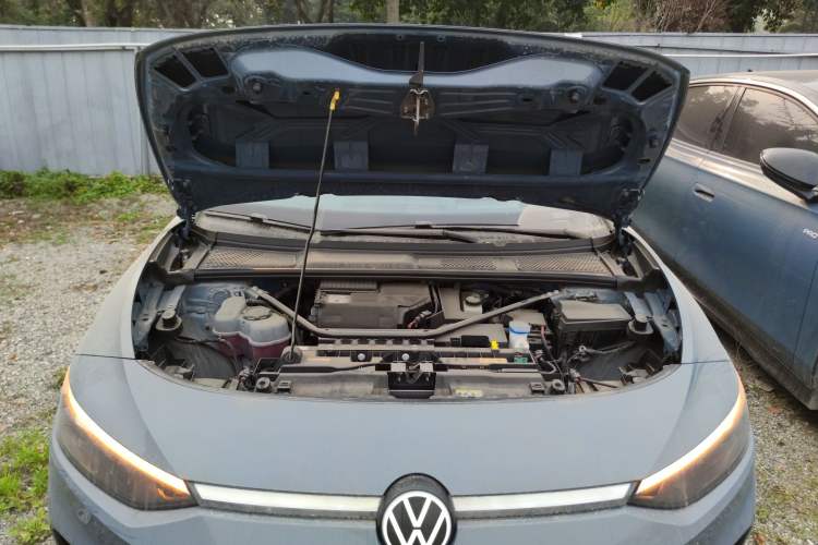 Used Volkswagen ID.7 VIZZION 2024 AIR model Engine Bay