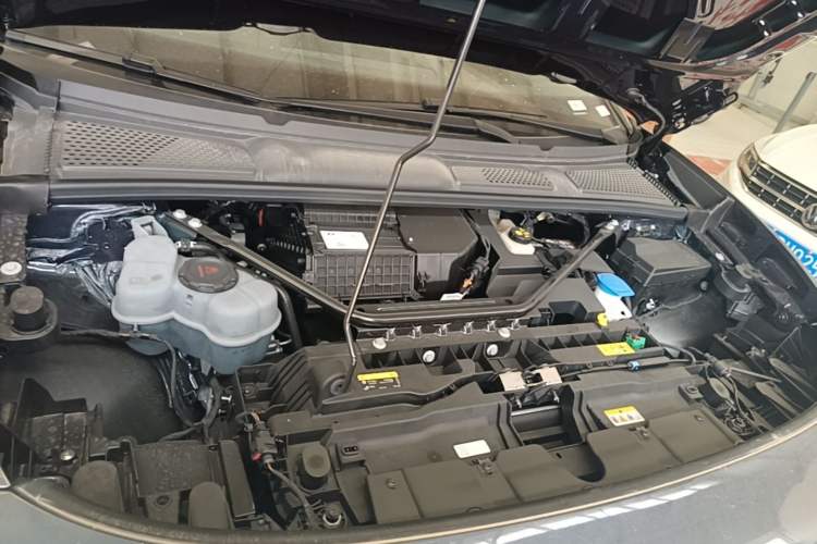 Used Volkswagen ID.7 VIZZION 2024 PRO Model Engine Bay