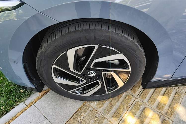 Used Volkswagen ID.7 VIZZION 2024 First Edition Exterior 1