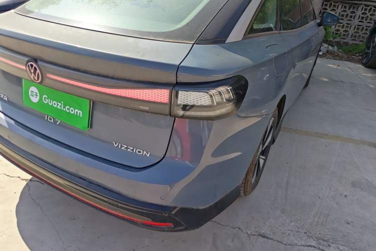 Used Volkswagen ID.7 VIZZION 2024 AIR model Exterior 3