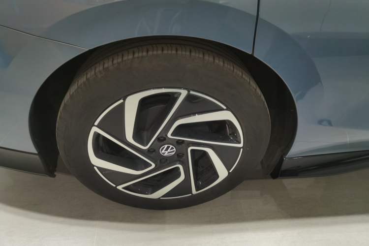 Used Volkswagen ID.7 VIZZION 2024 PRO Model Exterior 5