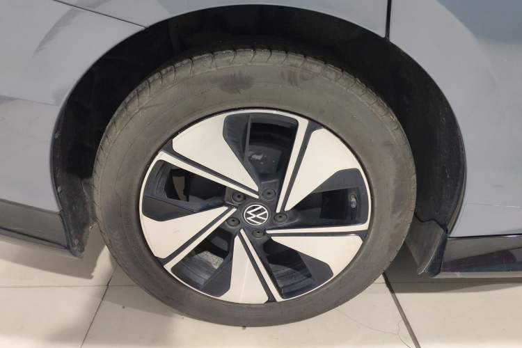 Used Volkswagen ID.7 VIZZION 2024 AIR model Exterior 8