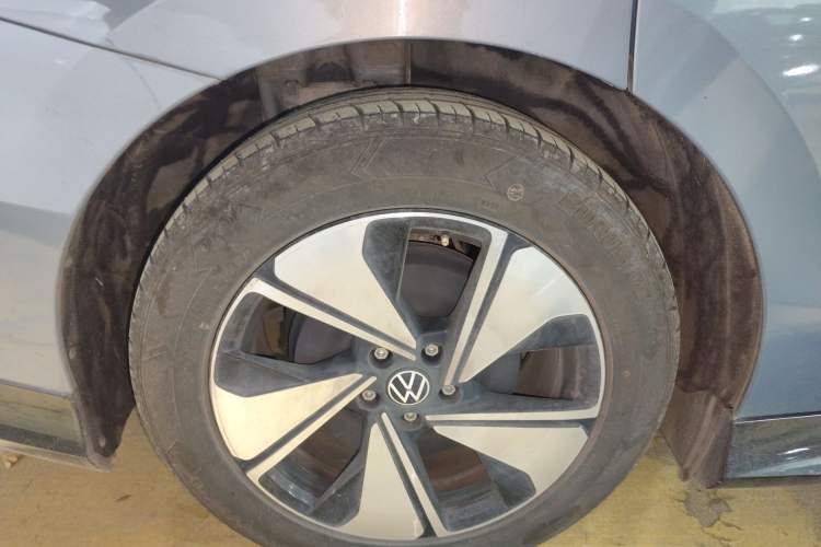 Used Volkswagen ID.7 VIZZION 2024 AIR model Exterior 8