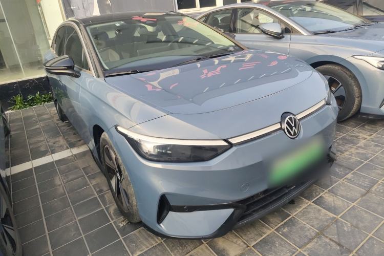 Used Volkswagen ID.7 VIZZION 2024 AIR model Front Right 45 Deg