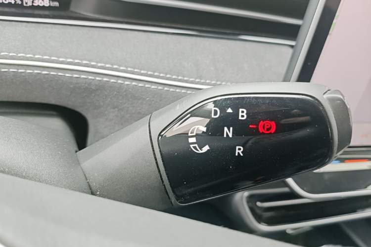 Used Volkswagen ID.7 VIZZION 2024 PRO Model Gear Lever