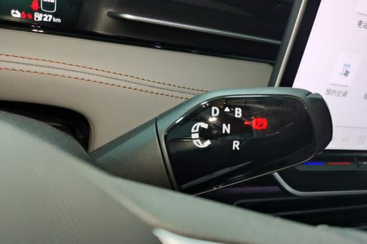 Used Volkswagen ID.7 VIZZION 2024 AIR model Gear Lever
