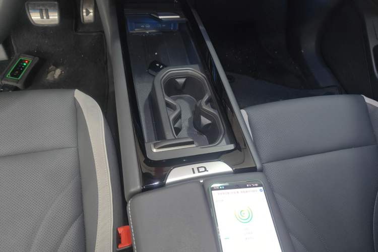 Used Volkswagen ID.7 VIZZION 2024 PRO Model Gear Lever