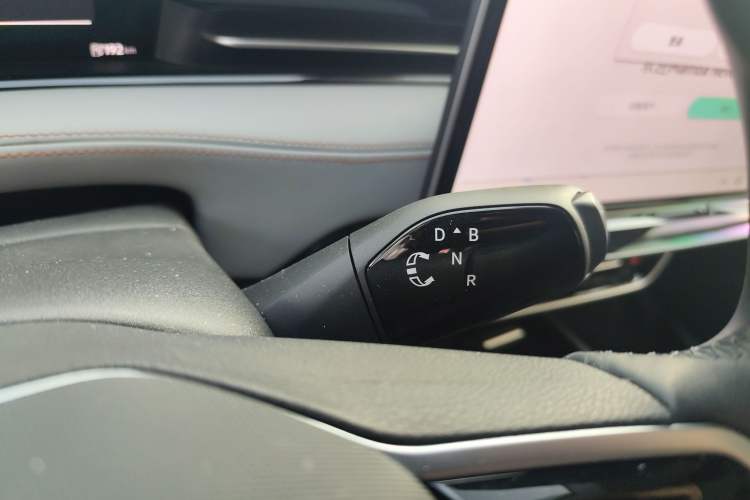 Used Volkswagen ID.7 VIZZION 2024 AIR model Gear Lever