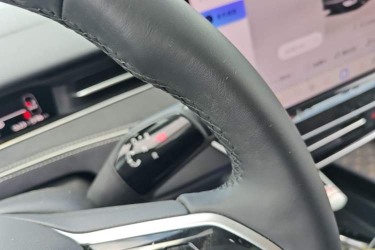 Used Volkswagen ID.7 VIZZION 2024 PRO Model Gear Lever