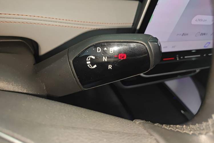 Used Volkswagen ID.7 VIZZION 2024 First Edition Gear Lever
