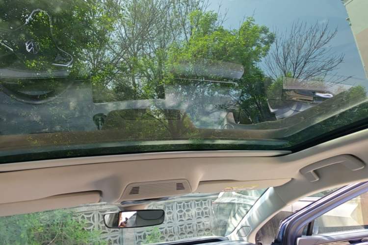 Used Volkswagen ID.7 VIZZION 2024 AIR model Headliner