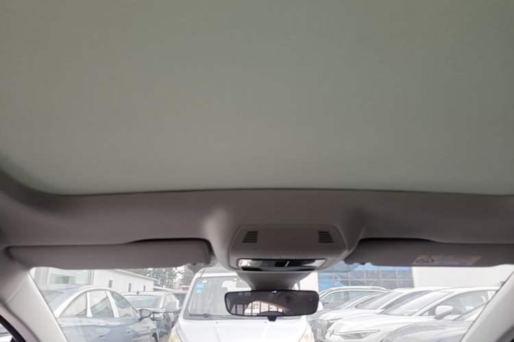 Used Volkswagen ID.7 VIZZION 2024 AIR model Headliner