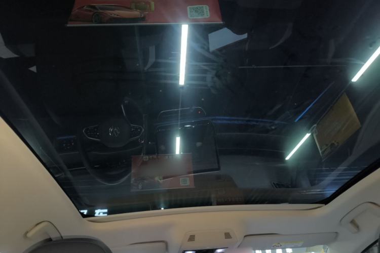 Used Volkswagen ID.7 VIZZION 2024 PRO Model Headliner