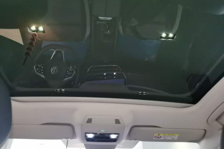 Used Volkswagen ID.7 VIZZION 2024 First Edition Headliner