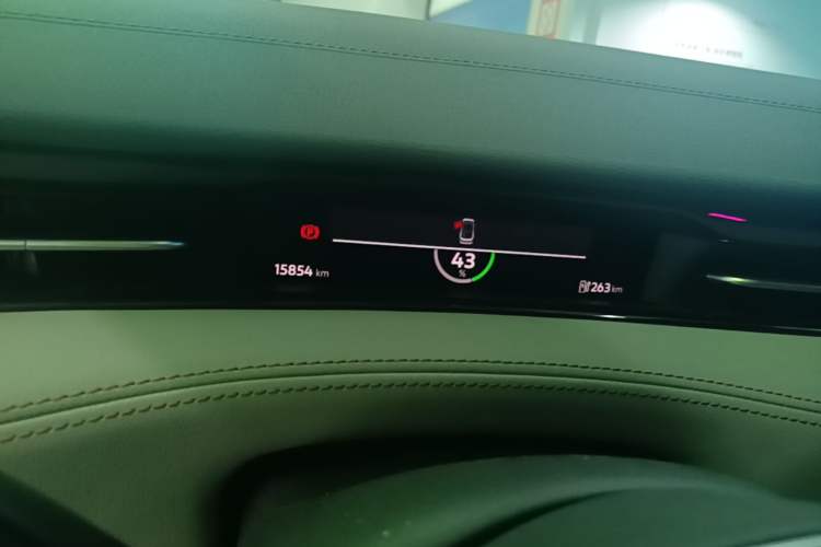 Used Volkswagen ID.7 VIZZION 2024 AIR model Instrument Cluster