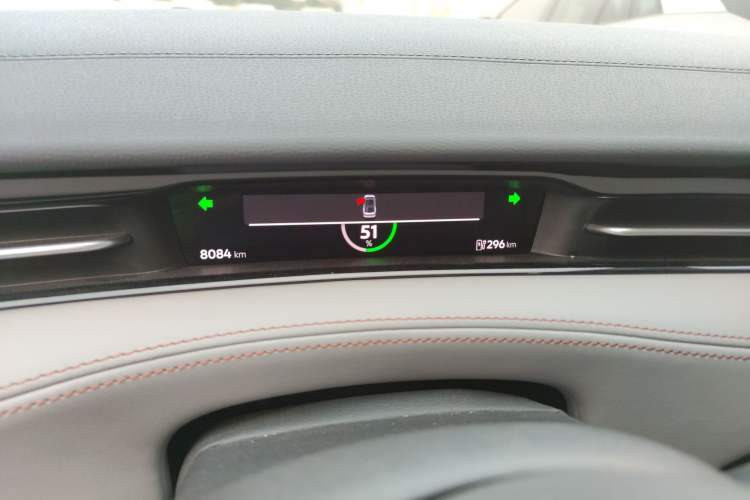 Used Volkswagen ID.7 VIZZION 2024 AIR model Instrument Cluster