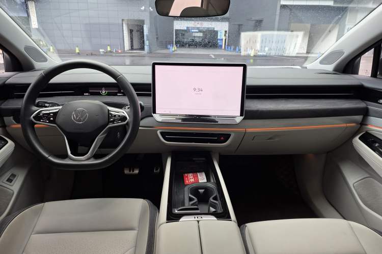 Used Volkswagen ID.7 VIZZION 2024 First Edition Interior 10